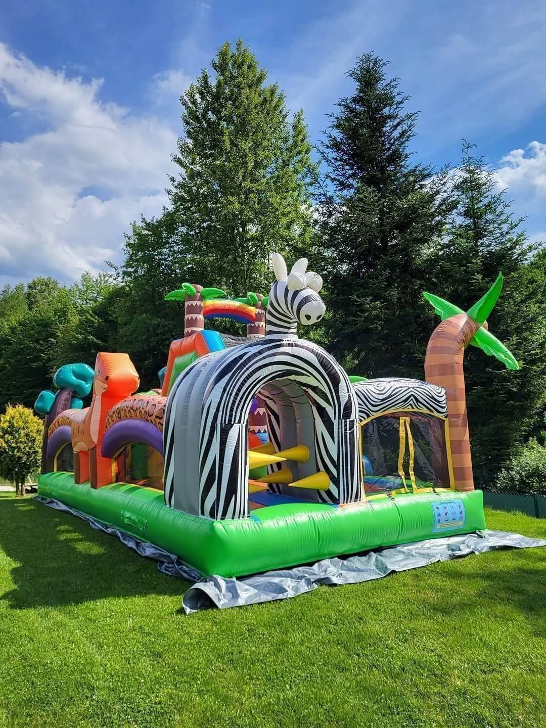 Dmuchany tor przeszkód Zebra festyn wynajem powiat suski wadowicki